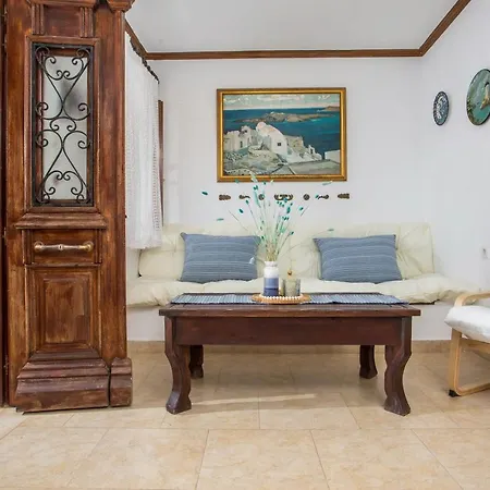 Anna's House Traditional Σπίτι διακοπών Χάλκη